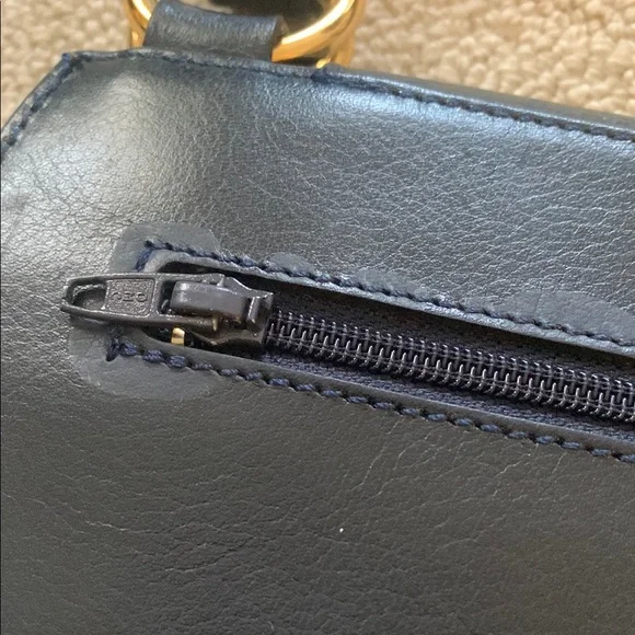 Vintage Pourchet Paris Navy Bag with Structured Design Made in France ๐ซ๐ท - Picture 4 of 15